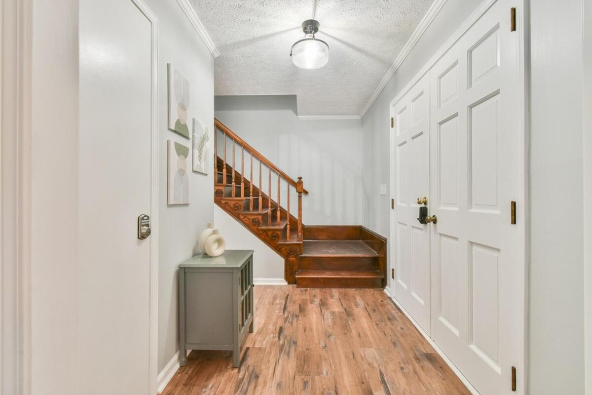 Cozy Home With Arcade, Ping Pong & Fenced Backyard Lawrenceville Exterior photo