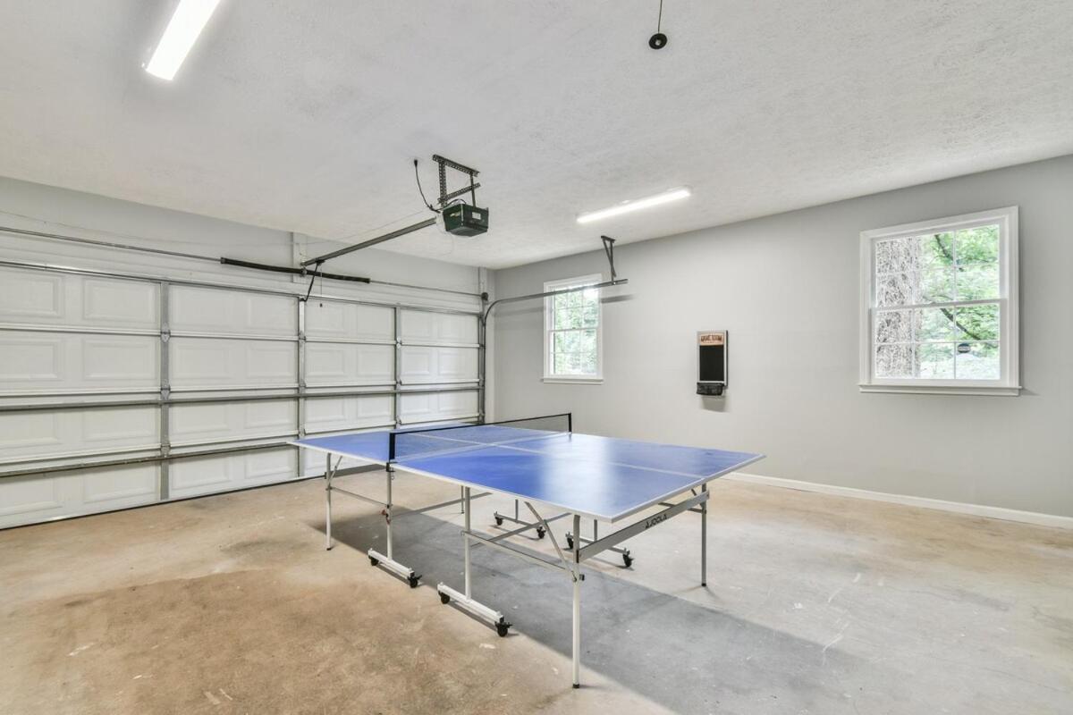 Cozy Home With Arcade, Ping Pong & Fenced Backyard Lawrenceville Exterior photo