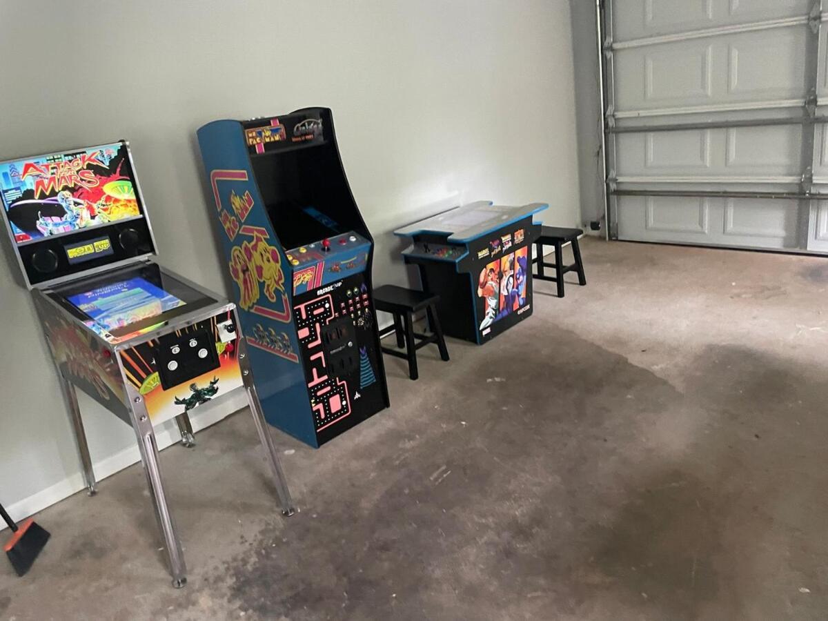 Cozy Home With Arcade, Ping Pong & Fenced Backyard Lawrenceville Exterior photo